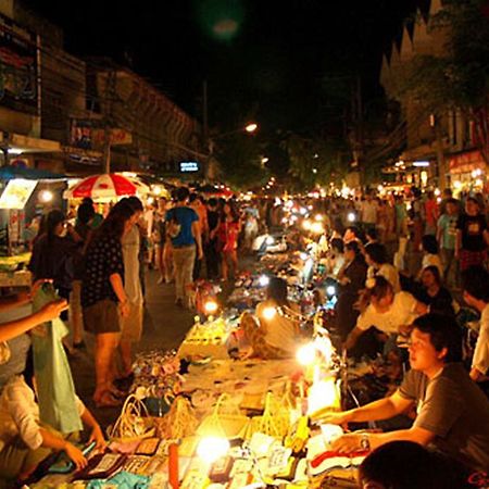 Centro Cnx Otel Chiang Mai Dış mekan fotoğraf